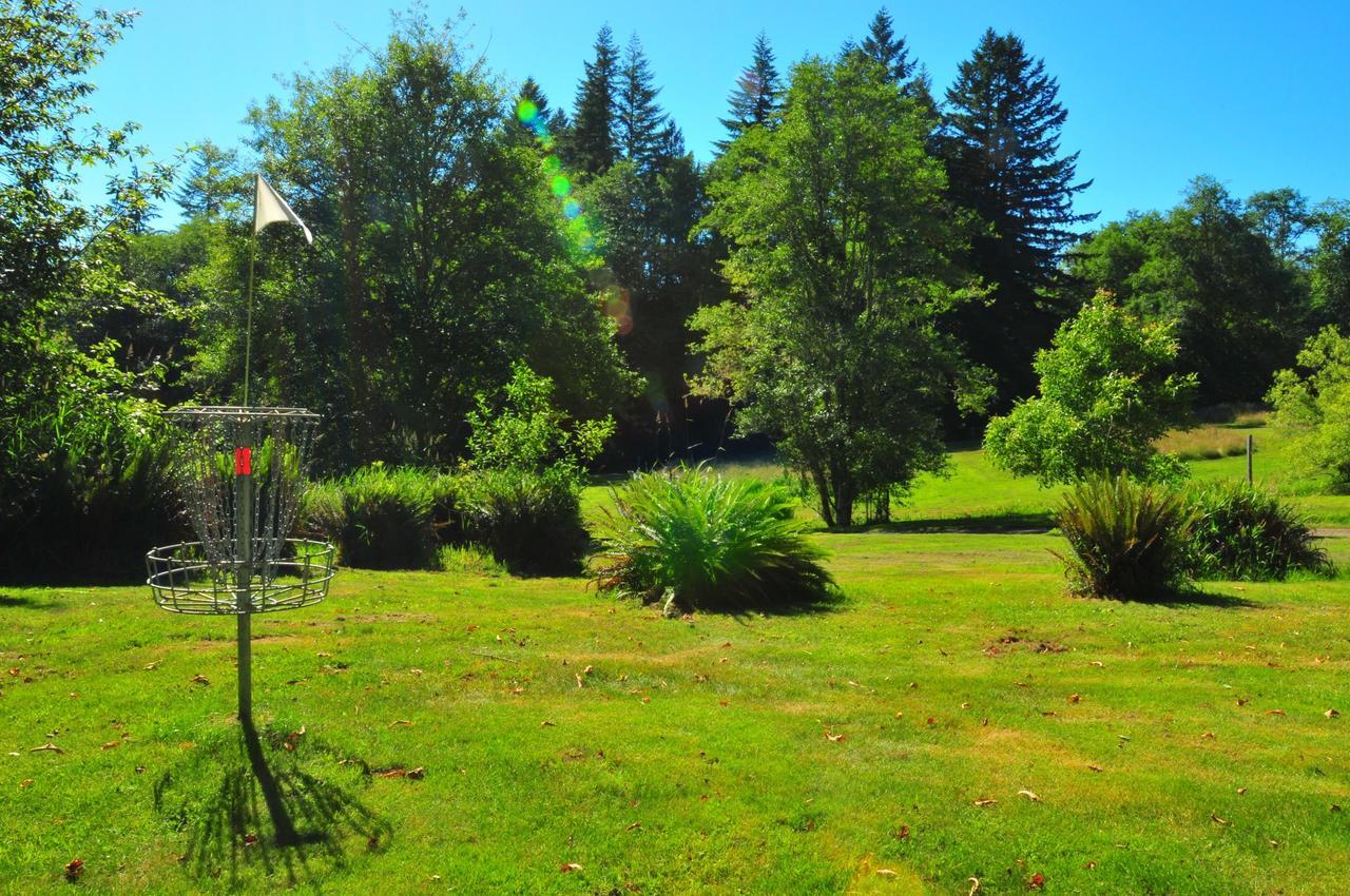 Lucky Mud Inn And Disc Golf Resort Skamokawa Eksteriør billede