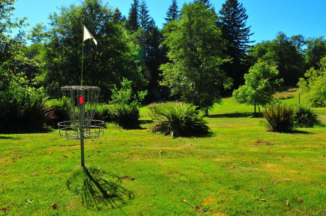 Lucky Mud Inn And Disc Golf Resort Skamokawa Eksteriør billede